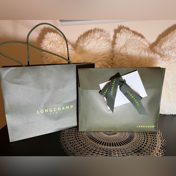 SOLD Authentic Longchamp Filet Bag - Picture 8 of 9